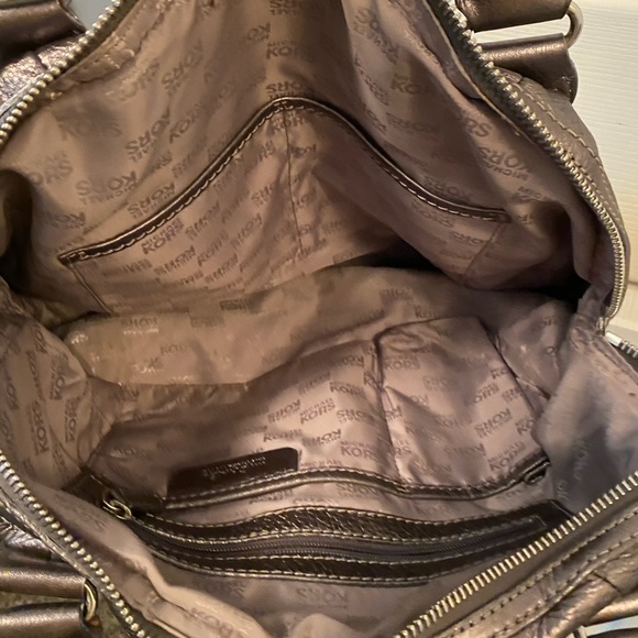 Purse - Picture 2 of 5